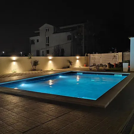 And Pool Luminous Apartment *
