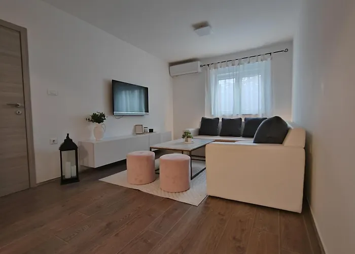 Appartement Apartments&pool Luminous Pula